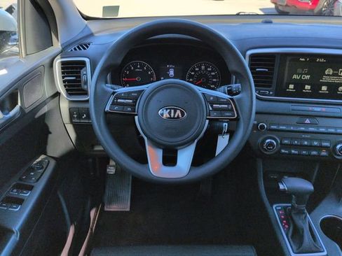 Used 2020 Kia Sportage LX w/ LX Popular Package image 15