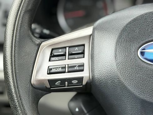 Used 2015 Subaru Forester 2.5i Premium AWD/4WD image 30