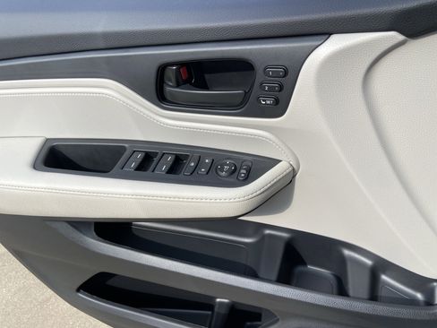 New 2026 Honda Odyssey EX-L image 43