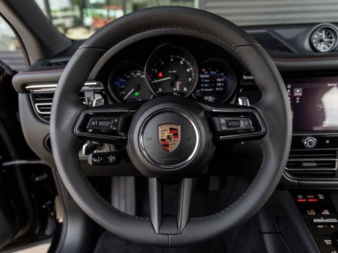 New 2025 Porsche Macan image 75
