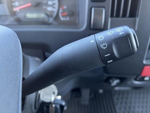 Used 2024 Chevrolet Low Cab Forward image 25