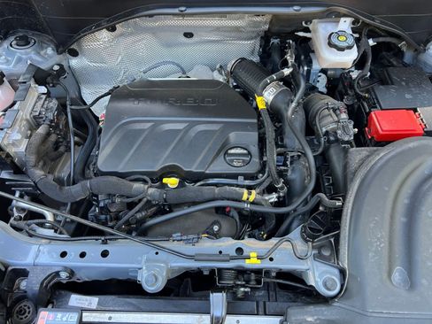 Used 2025 Buick Encore GX Preferred image 25