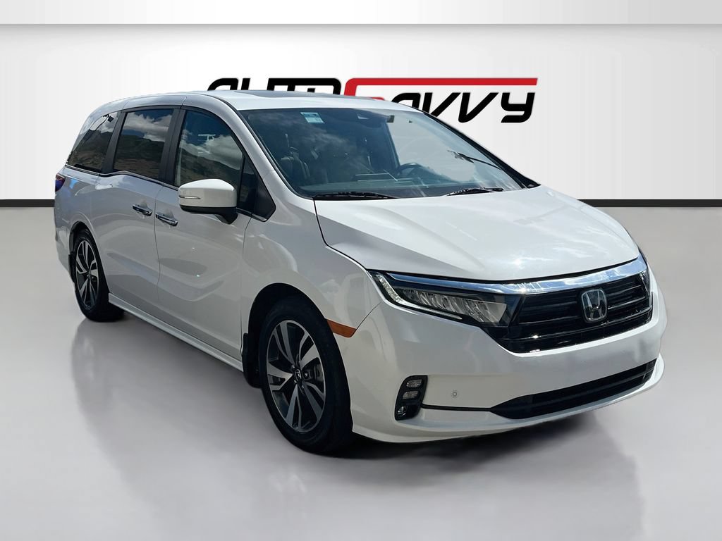 Used 2024 Honda Odyssey Touring image 1