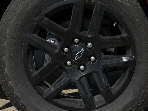 New 2026 Chevrolet Silverado 1500 RST w/ Texas Edition Plus AWD/4WD image 9