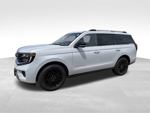 Used 2025 Ford Expedition Platinum AWD/4WD image 5