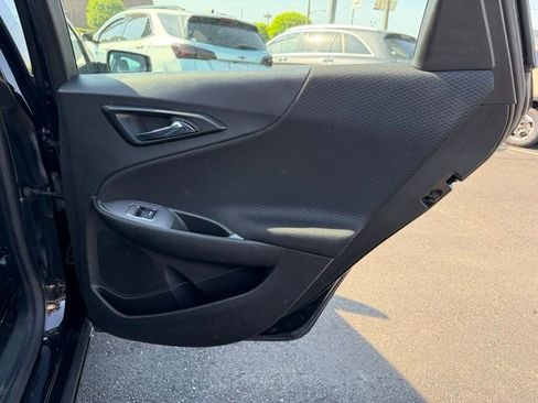 Used 2024 Chevrolet Malibu LT FWD image 9