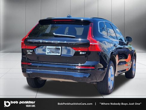 Used 2022 Volvo XC60 B5 Momentum AWD/4WD image 25