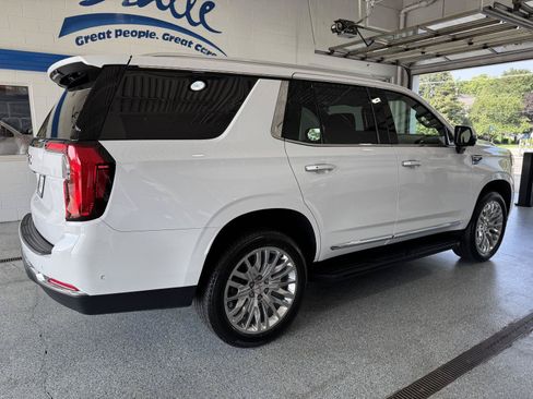 Used 2025 GMC Yukon Elevation w/ LPO, Floor Liner Package AWD/4WD image 12