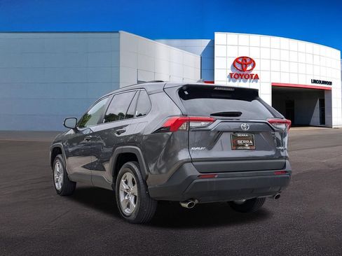 Used 2025 Toyota RAV4 XLE FWD image 12