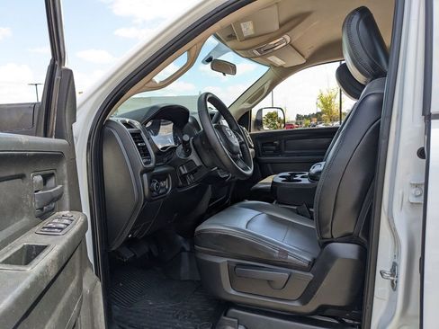 Used 2020 RAM 2500 Tradesman image 34