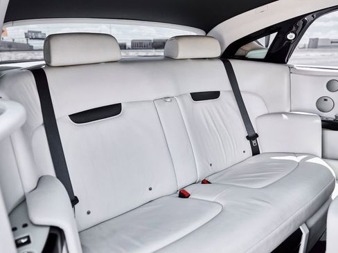 Used 2009 Rolls-Royce Phantom Coupe RWD image 39