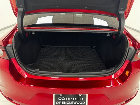 Used 2022 MAZDA MAZDA3 s image 30