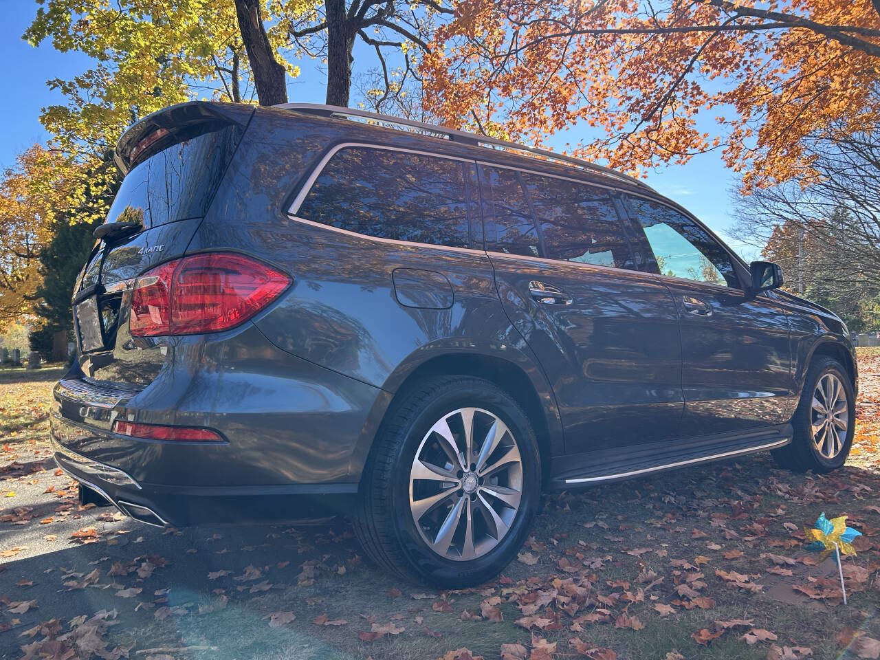 Used 2016 Mercedes-Benz GL 450 4MATIC image 26