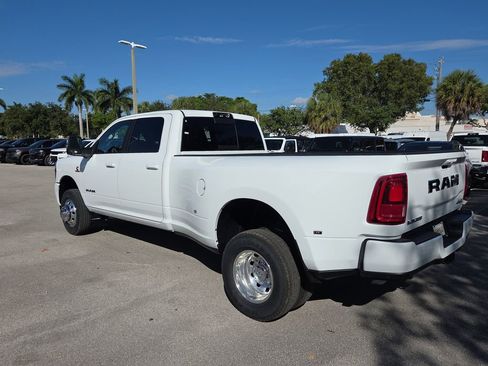 New 2026 RAM 3500 Laramie w/ Towing Technology Group AWD/4WD image 7