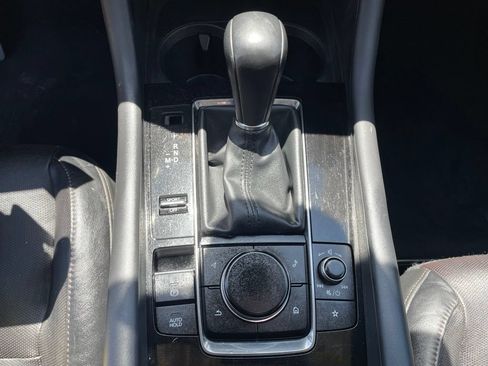Used 2020 MAZDA MAZDA3 Sedan w/ Premium Package FWD image 13