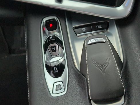 Used 2021 Chevrolet Corvette Stingray Preferred Cpe w/ Z51 Performance Package RWD image 20