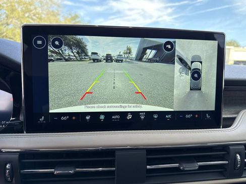 New 2026 Lincoln Corsair Reserve image 24