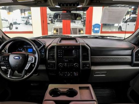 Used 2018 Ford F350 XL w/ Power Equipment Group AWD/4WD image 12