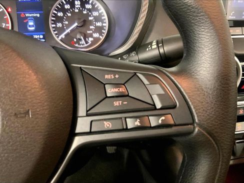 Used 2025 Nissan Sentra S FWD image 19