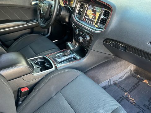 Used 2017 Dodge Charger R/T Scat Pack image 18