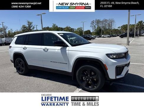 New 2026 Jeep Grand Cherokee L Limited RWD image 1