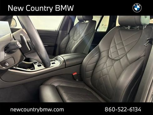 Used 2024 BMW X5 xDrive40i w/ M Sport Package AWD/4WD image 10