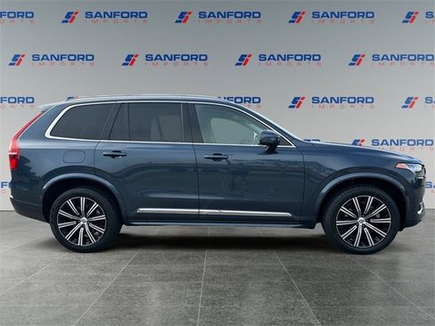 Used 2023 Volvo XC90 B6 Plus image 6