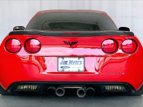 Used 2009 Chevrolet Corvette Z06 w/ Preferred Equipment Group RWD image 4
