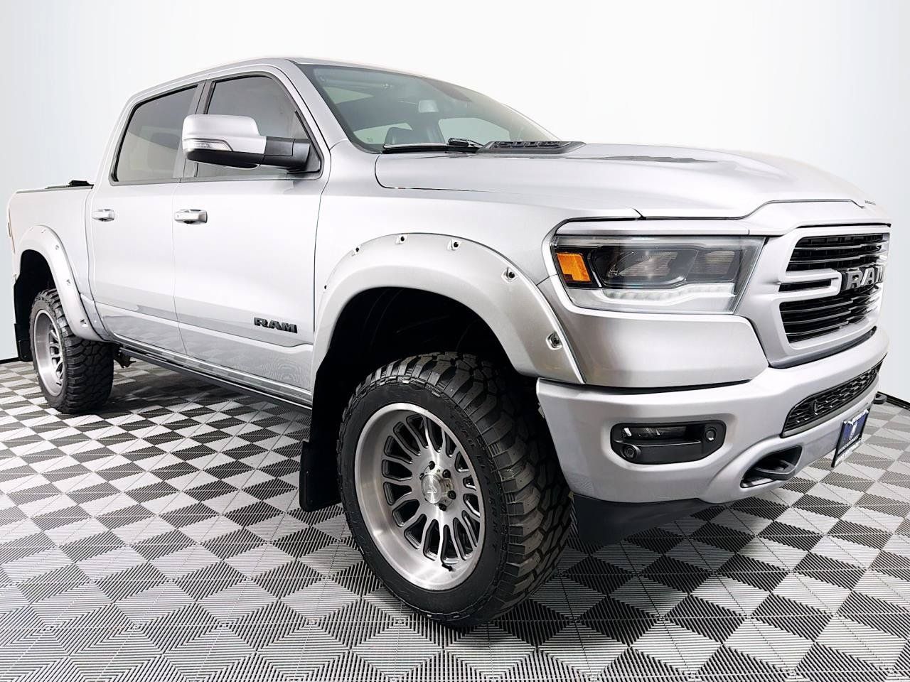 Used 2019 RAM 1500 Sport w/ Leather & Sound Group AWD/4WD image 27