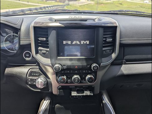 Used 2020 RAM 1500 Laramie AWD/4WD image 31
