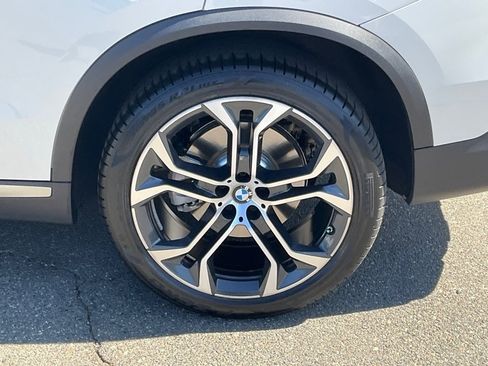 Used 2025 BMW X5 sDrive40i image 17