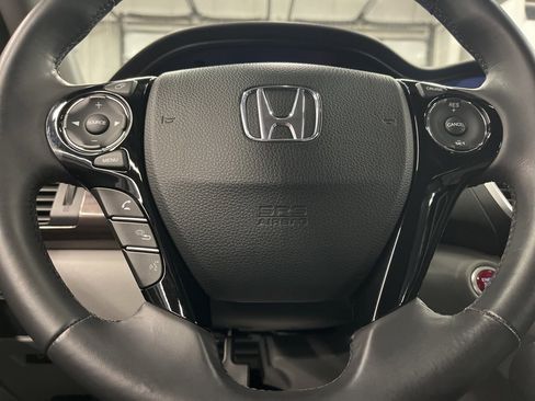 Used 2016 Honda Accord EX-L image 15
