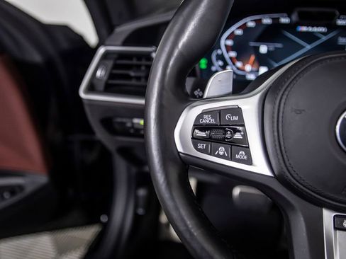Used 2022 BMW M440i Convertible RWD image 40