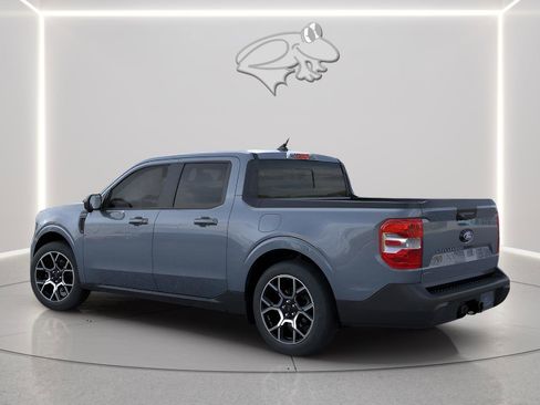 New 2026 Ford Maverick Lariat w/ 4K Tow Package AWD/4WD image 4