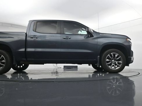 Used 2020 Chevrolet Silverado 1500 RST w/ RST Value Package AWD/4WD image 39