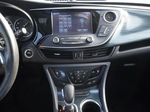 Used 2020 Buick Envision Premium w/ LPO, Road Trip Package image 20