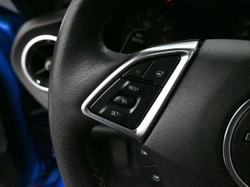 Used 2018 Chevrolet Camaro SS RWD image 16