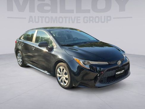 Used 2020 Toyota Corolla LE FWD image 7