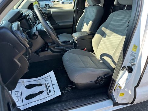 Used 2021 Toyota Tacoma SR image 20