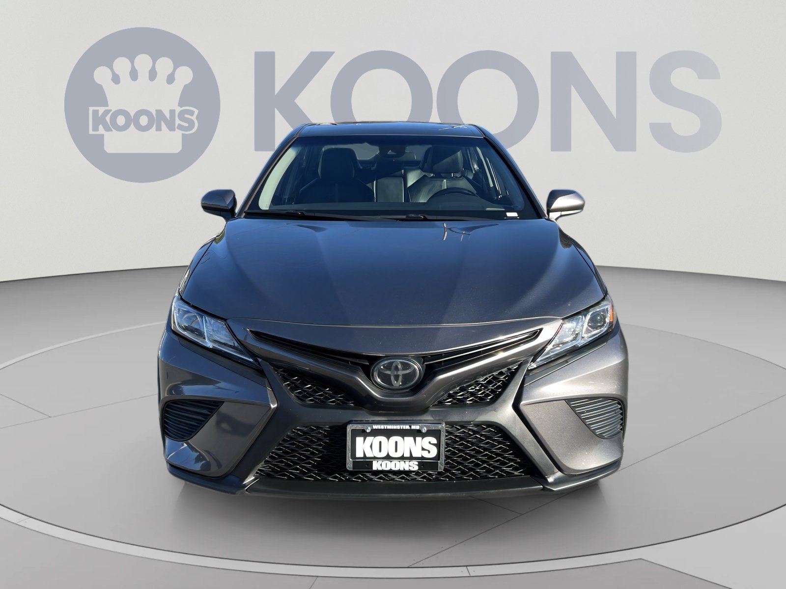 Used 2020 Toyota Camry SE FWD image 11