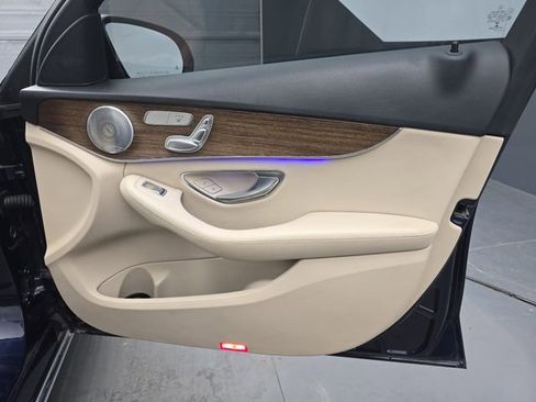 Used 2019 Mercedes-Benz C 300 4MATIC Sedan image 51