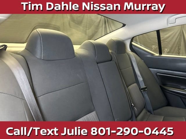 Used 2025 Nissan Altima 2.5 SV AWD/4WD image 19