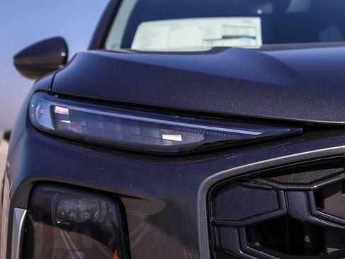 New 2026 Audi Q3 quattro 2.0T image 9