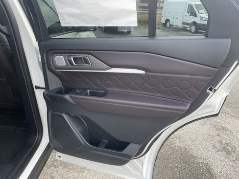 New 2026 Ford Explorer Platinum w/ LUX Leather Package image 51