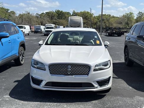 Used 2019 Lincoln MKZ Reserve image 3