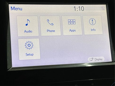 Used 2018 Toyota Camry LE FWD image 41