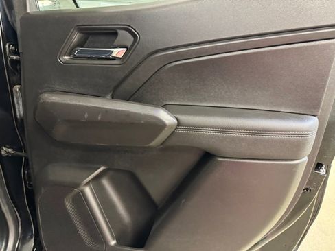 Used 2023 Chevrolet Colorado LT w/ LT Convenience Package III AWD/4WD image 25
