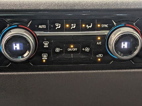 Used 2023 Chevrolet Silverado 1500 RST image 26