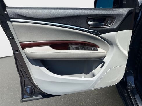 Used 2016 Acura MDX SH-AWD w/ Technology Package image 16