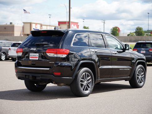 Used 2018 Jeep Grand Cherokee Limited w/ Trailer Tow Group IV AWD/4WD image 3